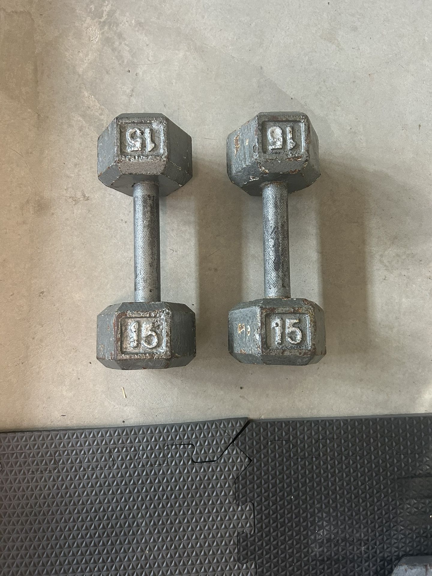 15 Pound Weights