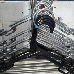 Plastic Hangers 