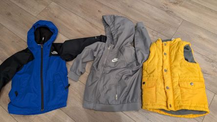 3t boys jackets and vest - North face and nike (3 pieces)