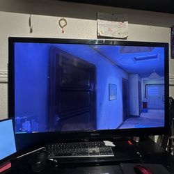 Hisense 45″ 4K UHD – Great Condition