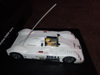 BMW V12 LMR 1:10 Electric 2WD RC Replica Car White/Black Ready to Run