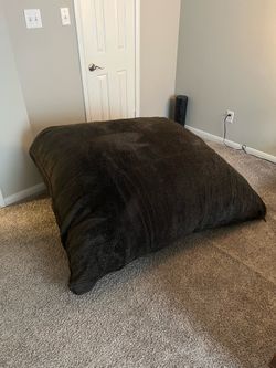 Giant Lovesac
