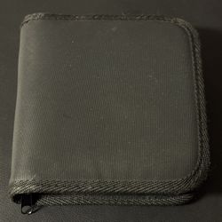 💿 Case Logic CD / DVD Case Wallet, Protective Sleeves 32 Discs, Zipper (new)