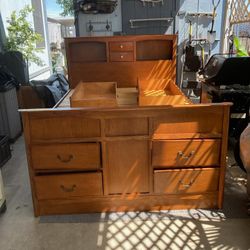 Queen Captains Bed Frame 8 Drawers 150$