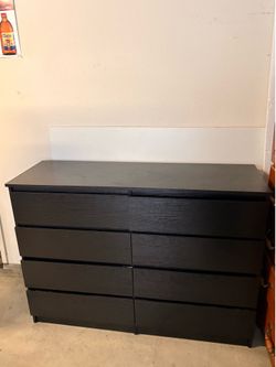 2 dressers