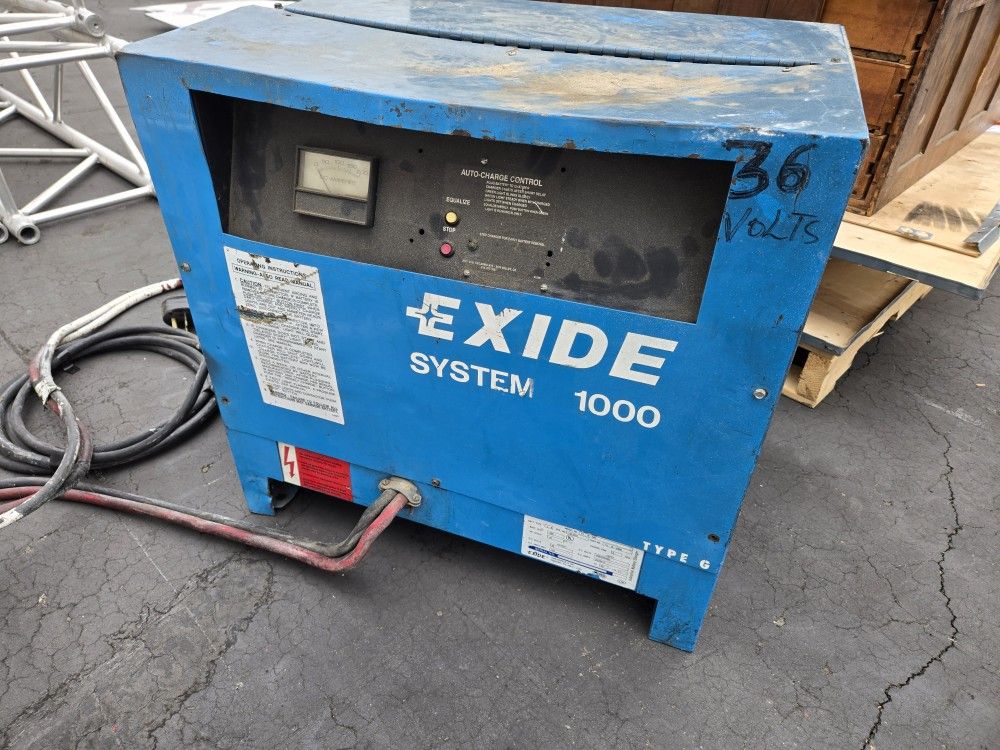 Forklift Battery Charger / Exide System 1000