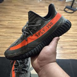 ADIDAS YEEZY BOOST 350 V2 DARK BELUGA 