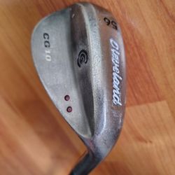Cleveland Golf CG10, 56° Sand Wedge w/True Temper Dynamic Gold Shaft & Golf Pride Grip