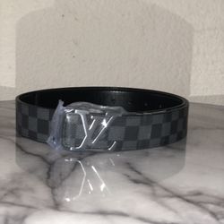 Louis Vuitton ( LV ) Belt 