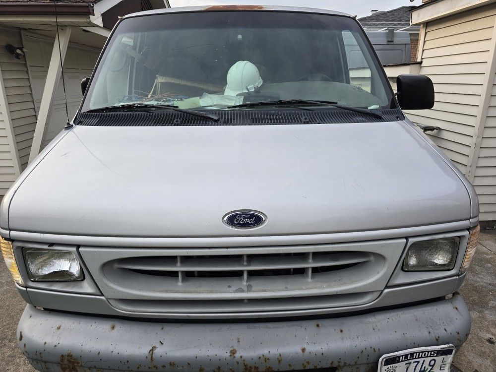 Ford E 150