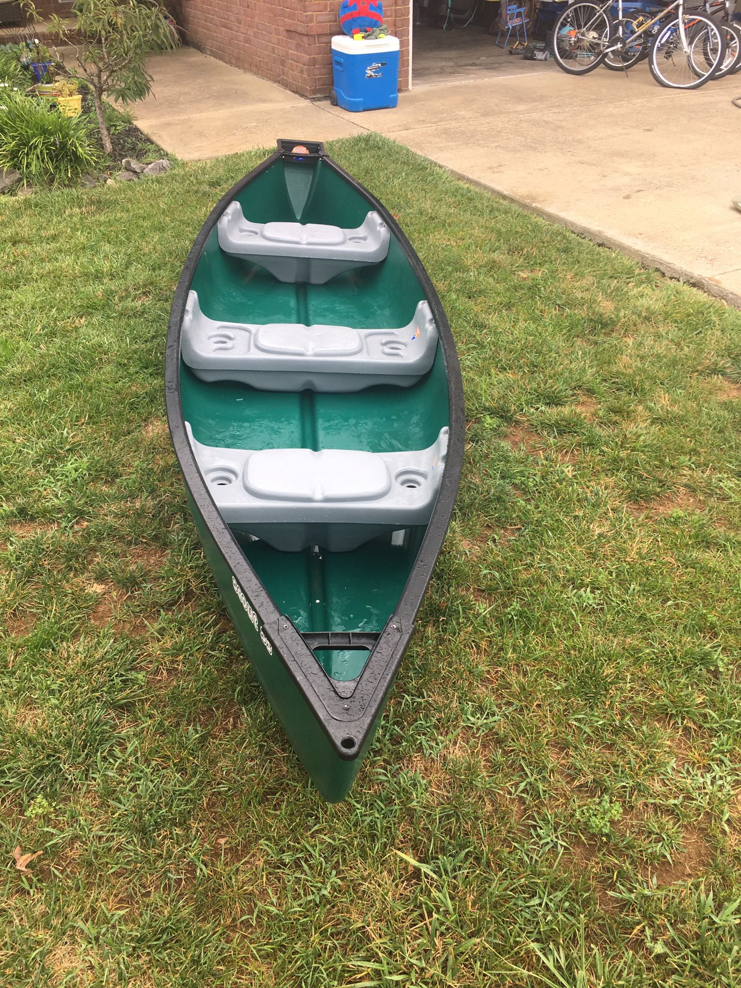 Sundolphin Scout SS 14’ canoe 3 person