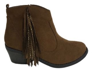 Girls boots size 4