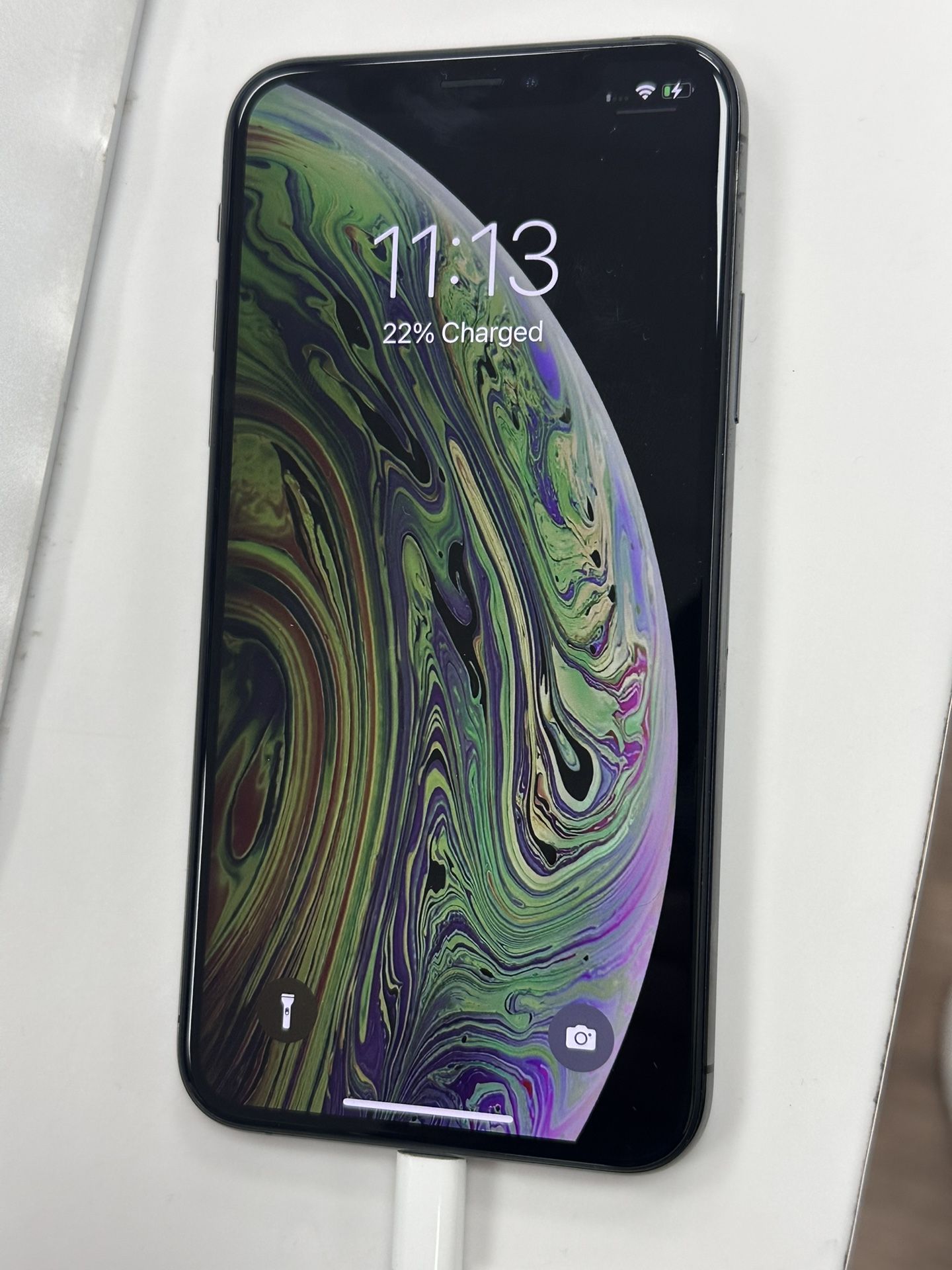 iPhone XS