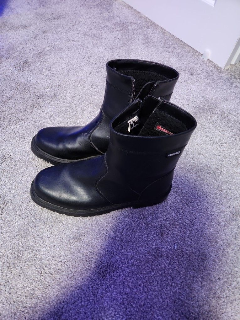 Blondo Mickey Men s Waterproof Winter Boots for Sale in Seattle WA OfferUp