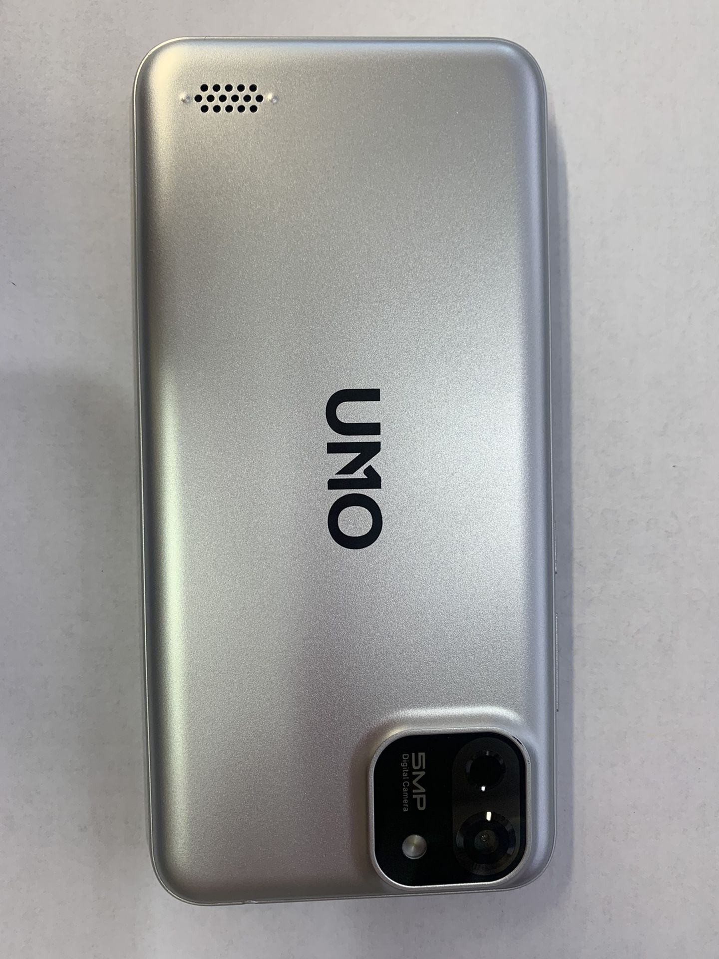 un10-premier-5-unlocked-cell-phones-dual-sim-works-with-any-carrier-in
