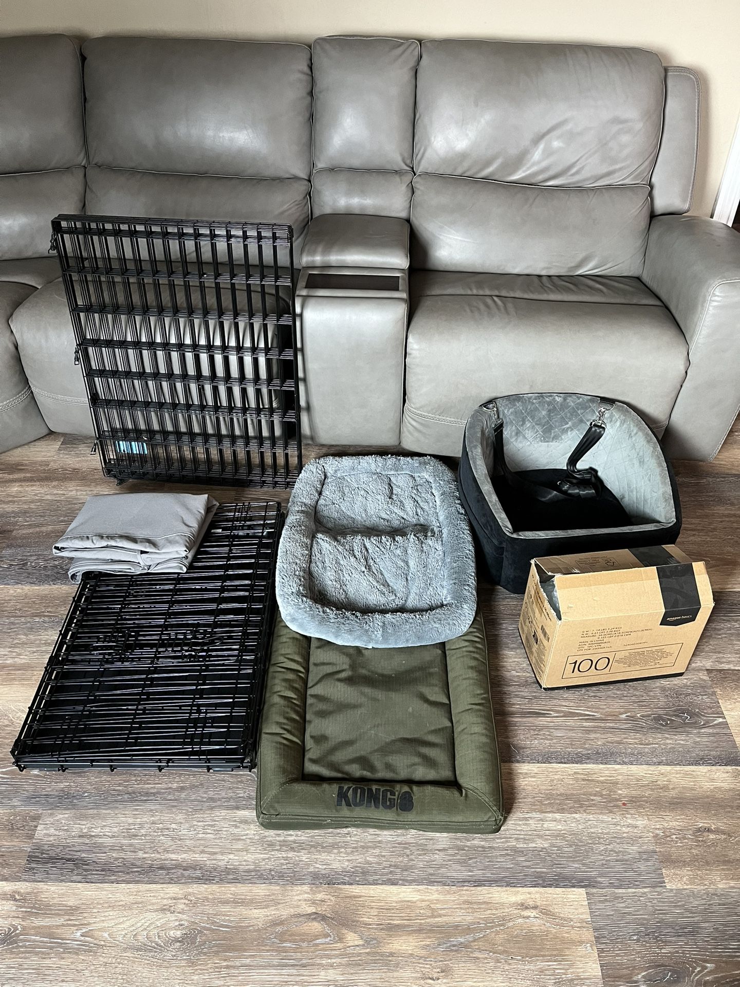 Small/Medium Dog Items