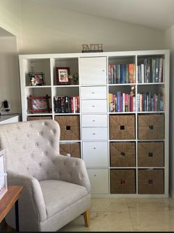 Bookshelf (Kallax)