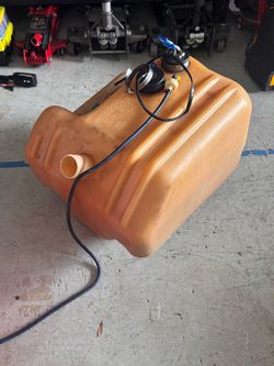 Yamaha WaveRunner 1100 gas tank