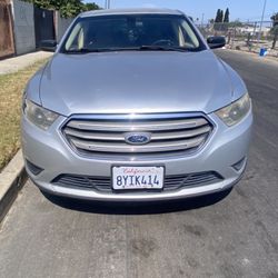 2015 Ford Taurus