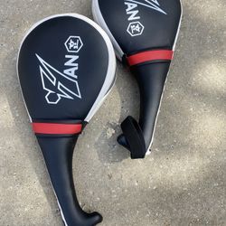 BOXING TRAINING PADDLES