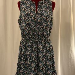 Gap Short Length Sleeveless Dress Size M