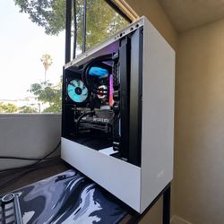 Rtx5070 | Ryzen 9 5900x + Monitor High End Gaming PC