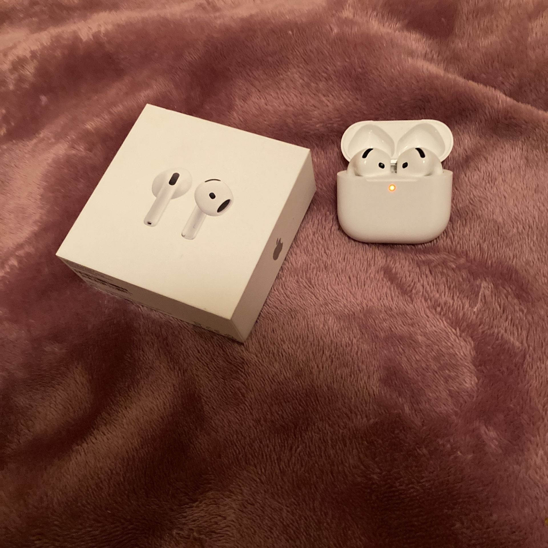 Air Pods 4