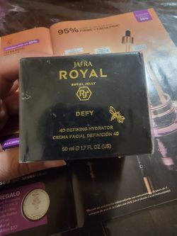 JAFRA ROYAL DEFY 
