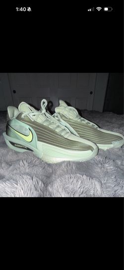 BRAND NEW  Men’s Size 9 GT cut 3 Turbo honey dews