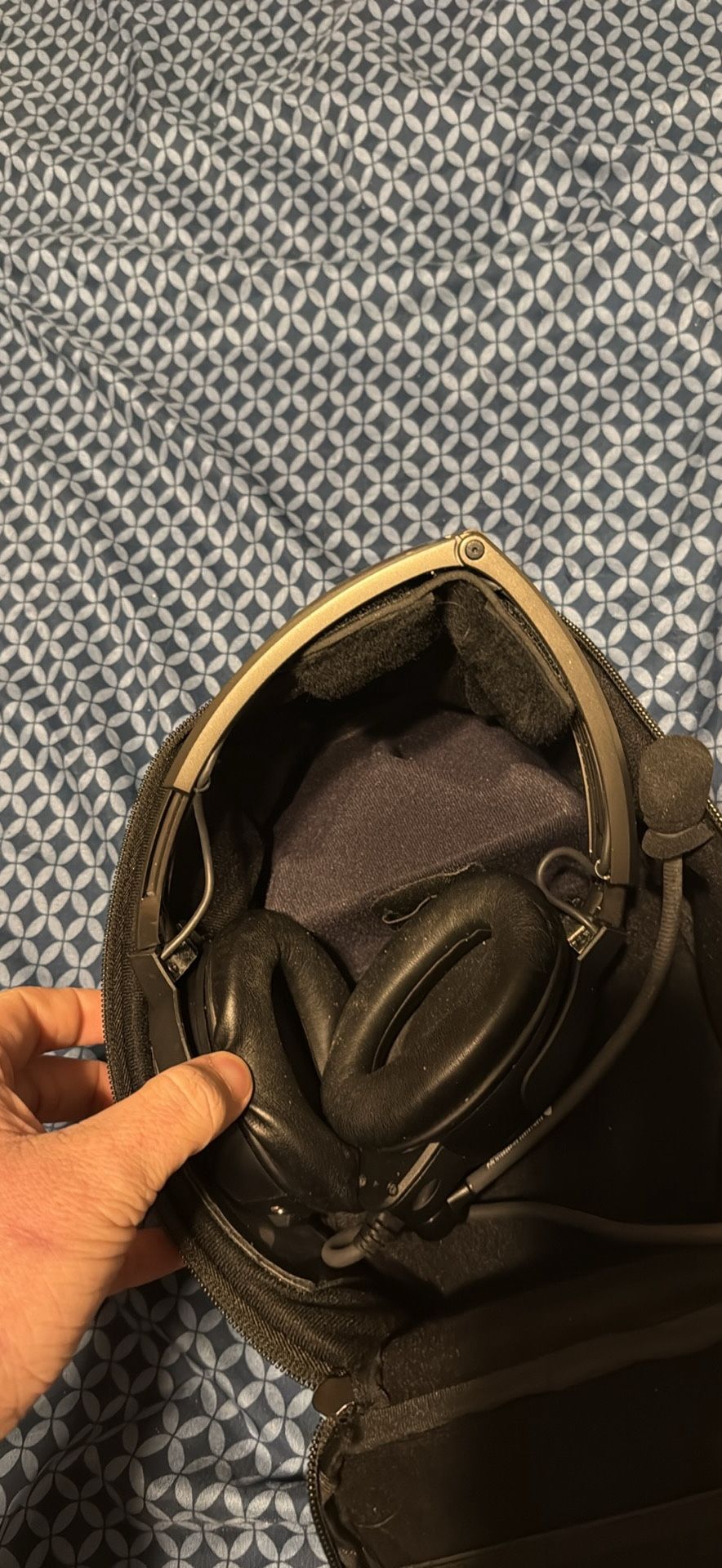 Bose A20 Aviation Headset – Non-Bluetooth – Excellent Condition