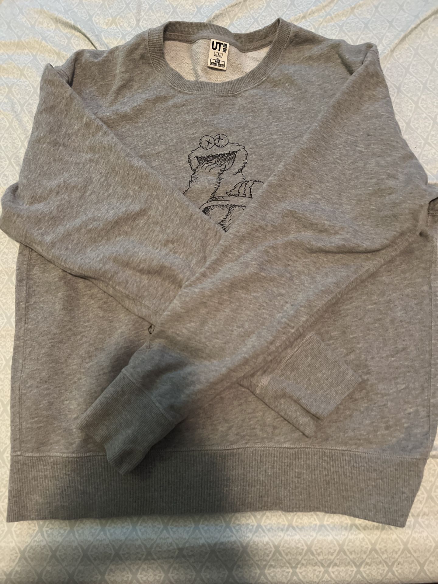 Kaws Sesame Street Sweater Size Small