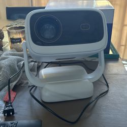 Portable WiFi Bluetooth Projector 