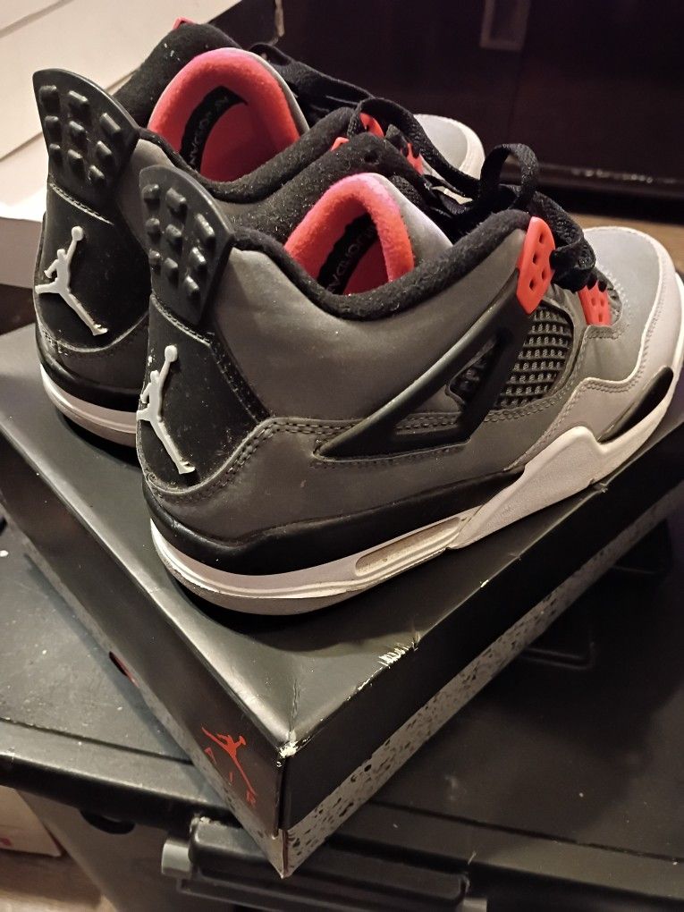 NEW AIR JORDAN 4 RETRO " INFRARED"  6 5 Y