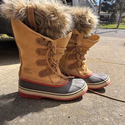 Sorel Winter Boots (Basically new, waterproof)