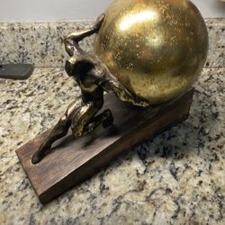 Sculpture Great Guy Sculpture 