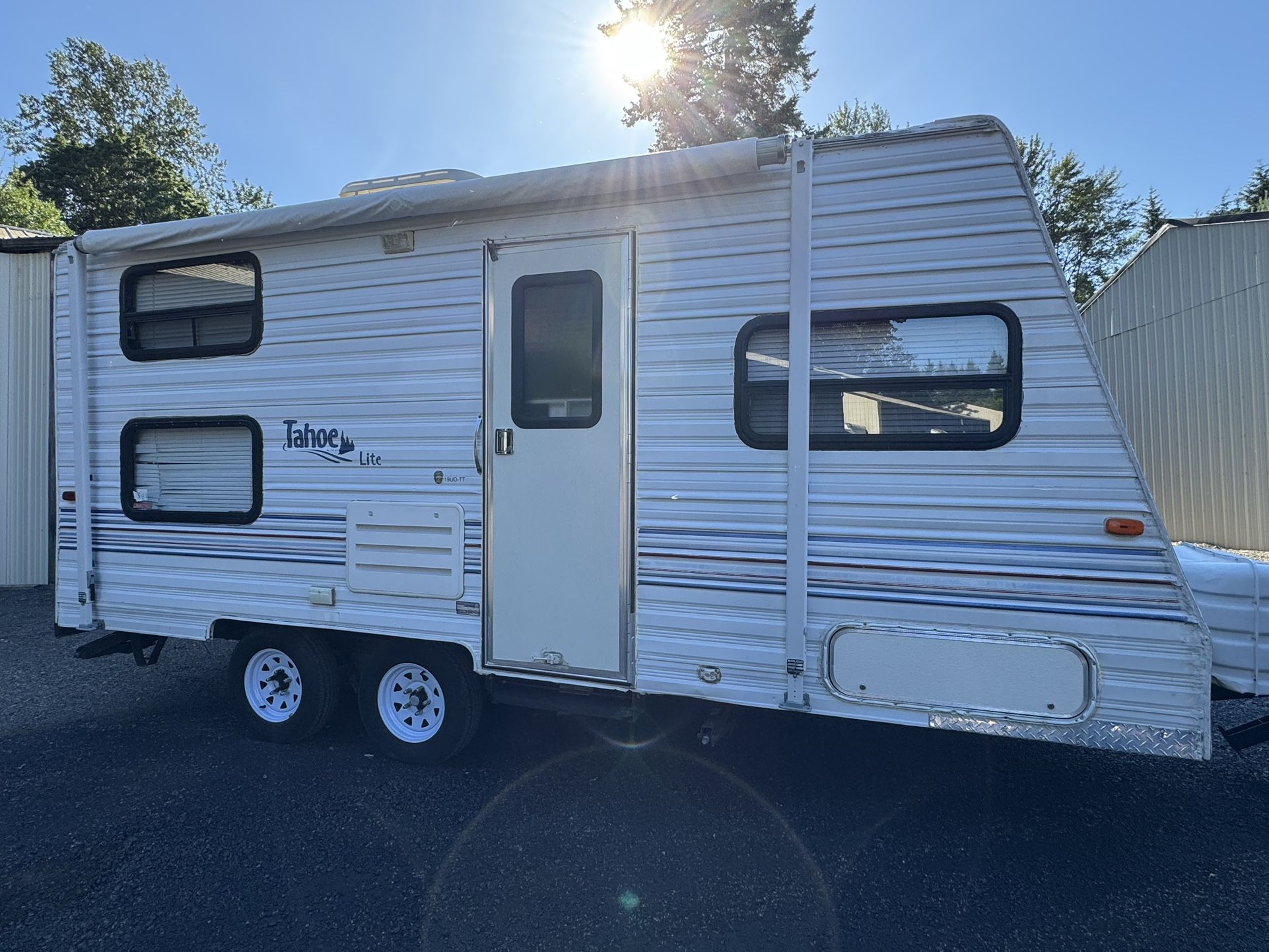 1998 Thor Tahoe Lite 19ft