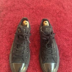 Converse   Size         6 Men                 Women 8