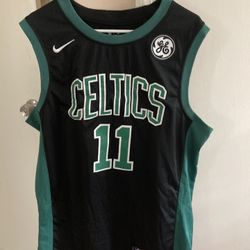 Nike Kyrie Irving Celtics Jersey 