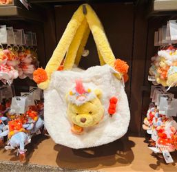 🍯 Winnie the Pooh Tote Bag – Shanghai Disney Resort Authentic ✨