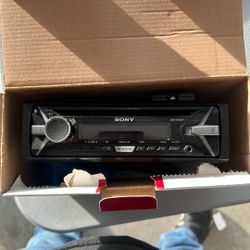 Sony Car Stereo