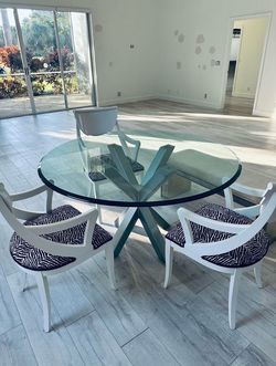 Dining sets