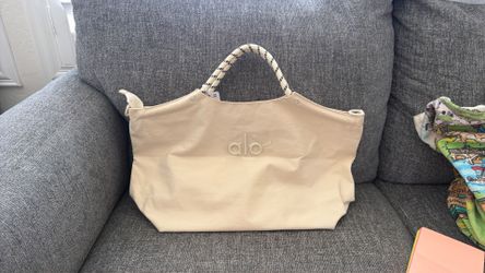 Alo gym bag/travel bag