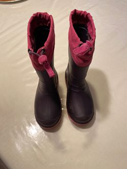 Kids size 11 rain boots