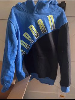 Boys size Small