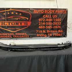 HYUNDAI SONATA 2024-2025 FRONT CENTER LIGHT OEM 