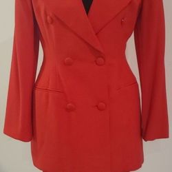 SIZE 4 WOMAN'S 2~PIECE "CANDY APPLE RED" SKIRT SUIT ..... NEVER WORN ..... $150.00 ..... CASH ONLY PLEASE‼️