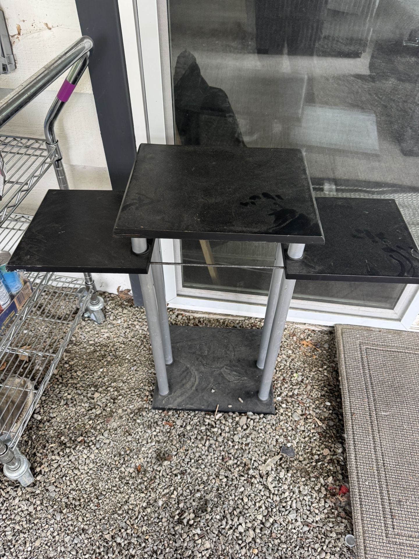 3 tier table