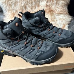 MERRELL MOAB 2 MID GORTEX SIZE 13!!