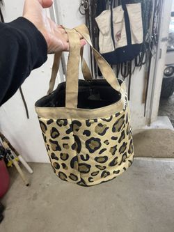 Brush Tote