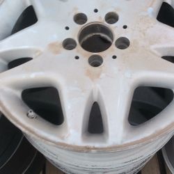 Mercedez benz rims